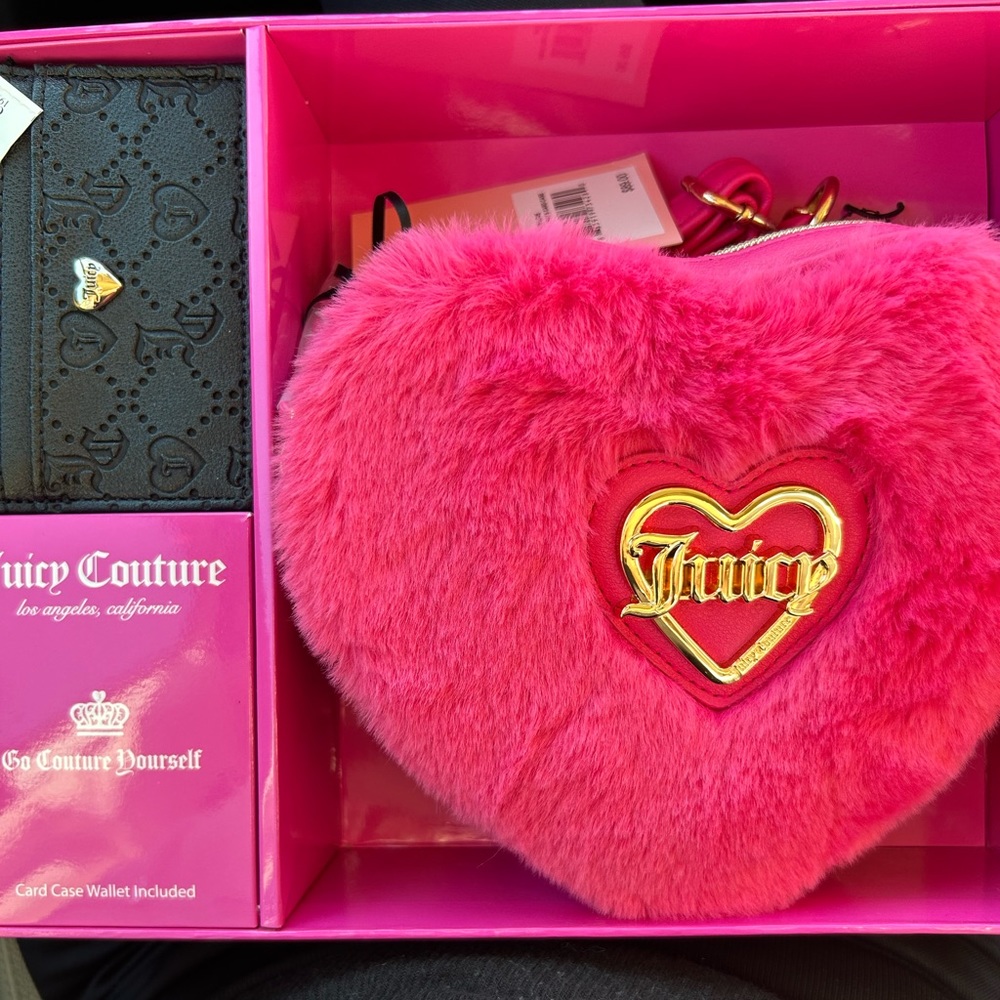 Juicy Couture Free Love Heart Crossbody w Wallet